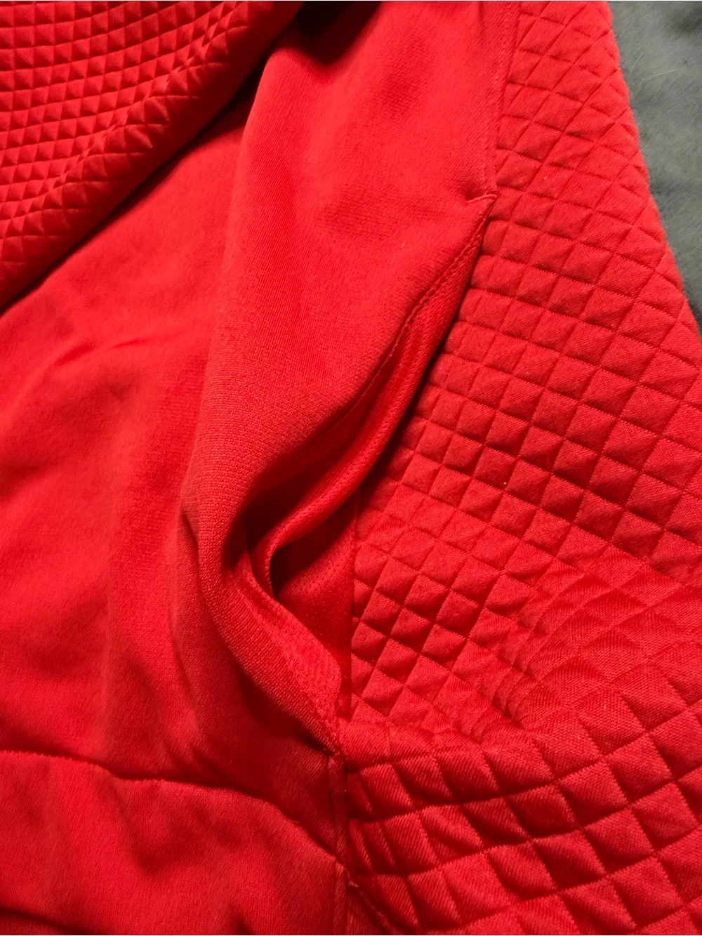 Under Armour Red Quilted-Panel Crewneck Hoodie